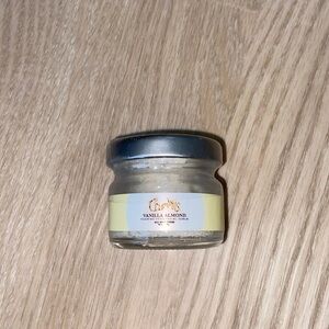 buff her house of exfoliation vanilla almond